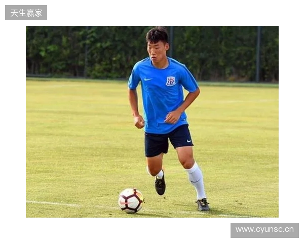 朱辰杰：自己在国家队算中生代球员，希望分享一些经验给年轻球员